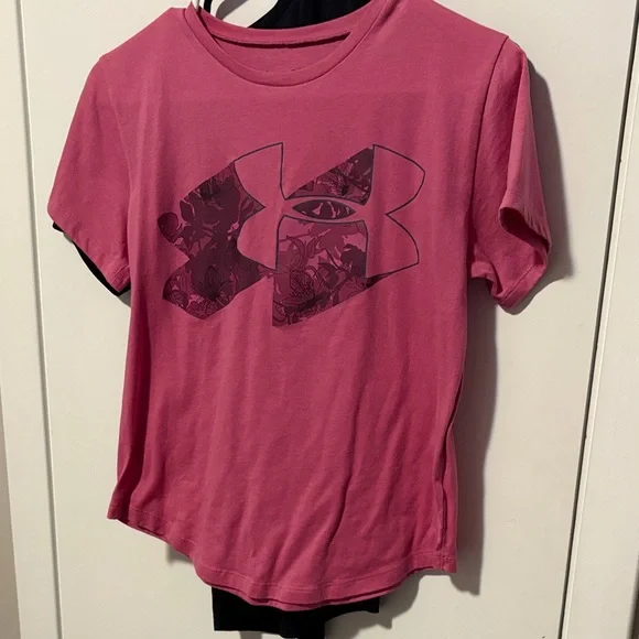 Under Armour BUNDLE Kids' Black and Pink Logo Tee - Picture 3 of 4